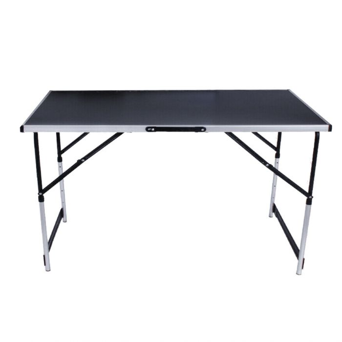 Folding table with adjustable height