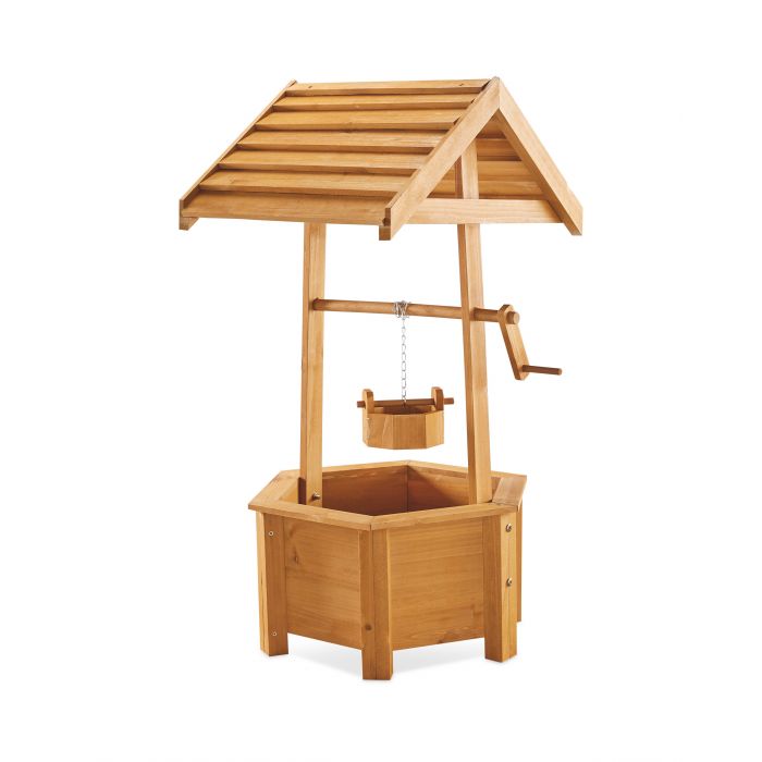 Wooden wishing well planter