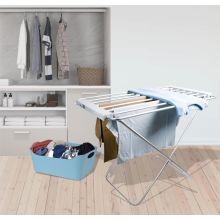 Freestanding heated clothes airer